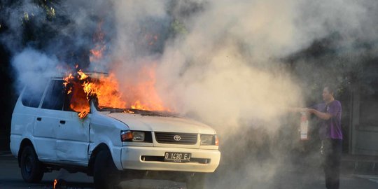 Mobil Bawa BBM di Jakpus Terbakar, Polisi Duga Akibat Rokok