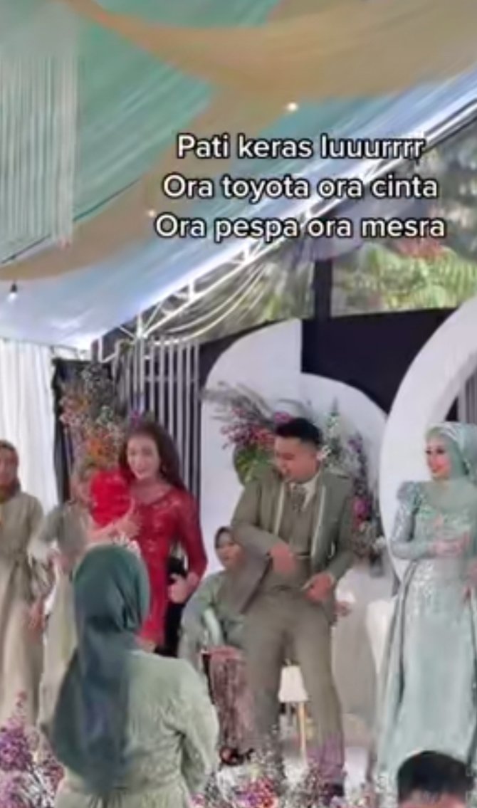 viral seserahan mewah ala pengantin di pati beri mobil dan motor