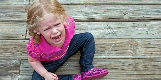 Menurut Psikolog, Begini Cara Mengatasi Anak yang Tantrum