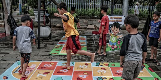 Keseruan Festival Permainan Tradisional di Kota Tua