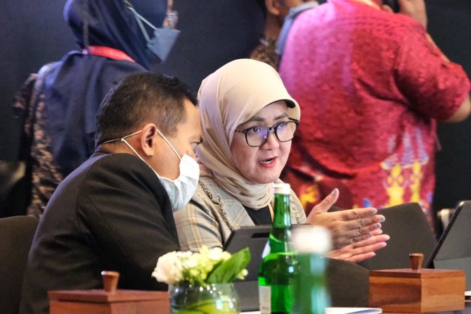 direktur bisnis bulog febby novita hadiri forum ketahanan pangan global