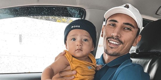 5 Potret Baby Don Anak Kedua Jessica Iskandar Kini Menginjak 6 Bulan, Cute Banget!