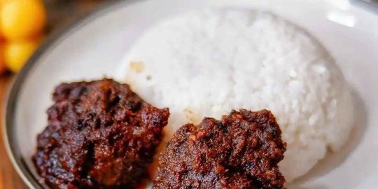 Auto Bikin Nafsu Makan Membara, Rendang Sengkel Sapi Asli Ini Wajib Dicoba