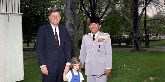 Kisah Bung Karno Rebut Simpati Warga New York dengan Pidato Singkat