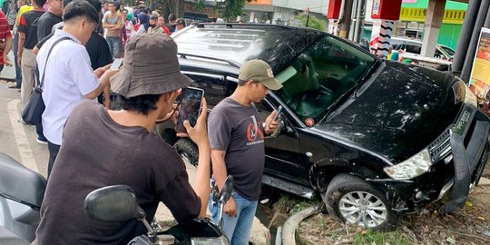 Pajero Seruduk Penjual Gorengan dan Penambal Ban di Palembang, Seorang Tewas