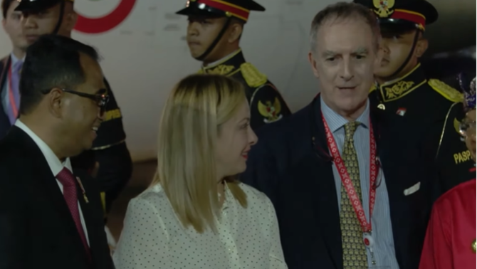 kecantikan perdana menteri italia di g20 bali