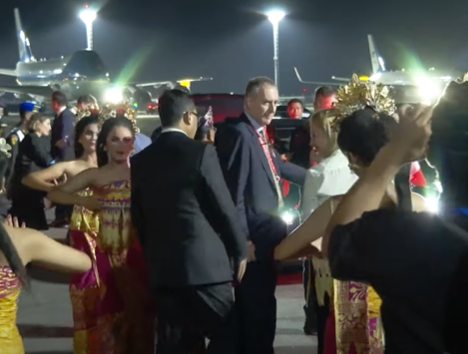 kecantikan perdana menteri italia di g20 bali