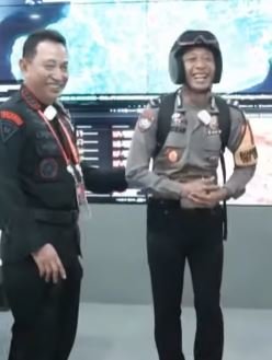 pak bhabin sebut fungsi drone bisa bikin ketawa kapolri 039kamu itu sembarangan039