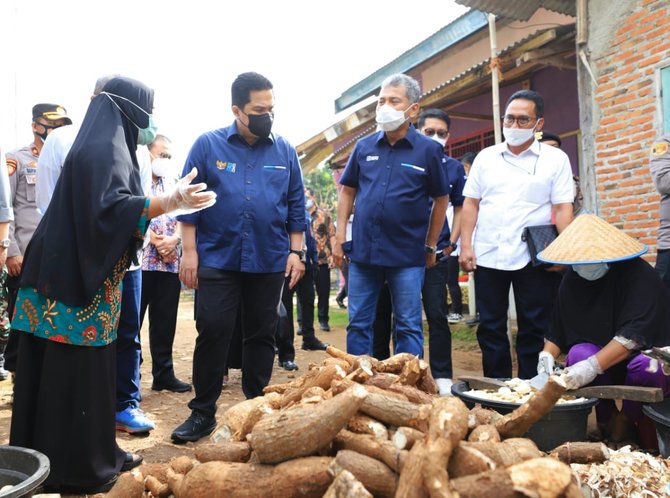 pertumbuhan laba bri capai 10614 erick thohir berikan apresiasi