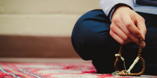Bacaan Doa dan Dzikir Setelah Sholat Fardhu, Lengkap Disertai Artinya