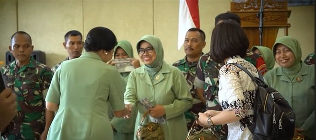 panglima tni amp istri razia ibu ibu persit yang gemuk ending nya bikin ketawa semua