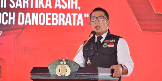 Cerita Ridwan Kamil Naik Kereta Cepat: Tak Ada Guncangan, Waktu Tempuh 40 Menit