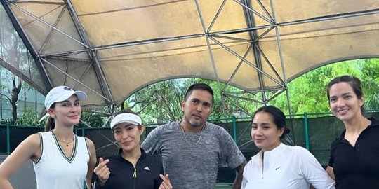 Momen Keseruan Luna Maya Latihan Tenis Bareng Rekan Artis, Ada Nagita Hingga Ayu Dewi