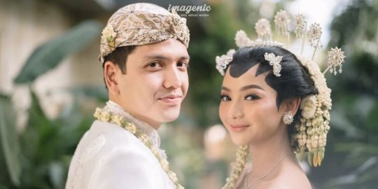 6 Momen Pernikahan Glenca Chysara dan Rendi John, dari Lamaran sampai Resepsi