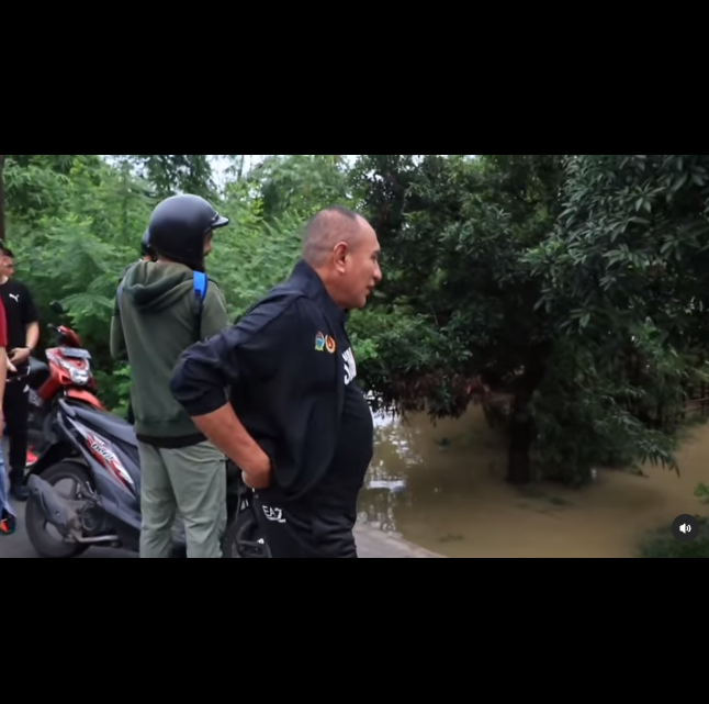 kondisi terkini banjir di sei mati gubernur sumut sempatkan kunjungi lokasi