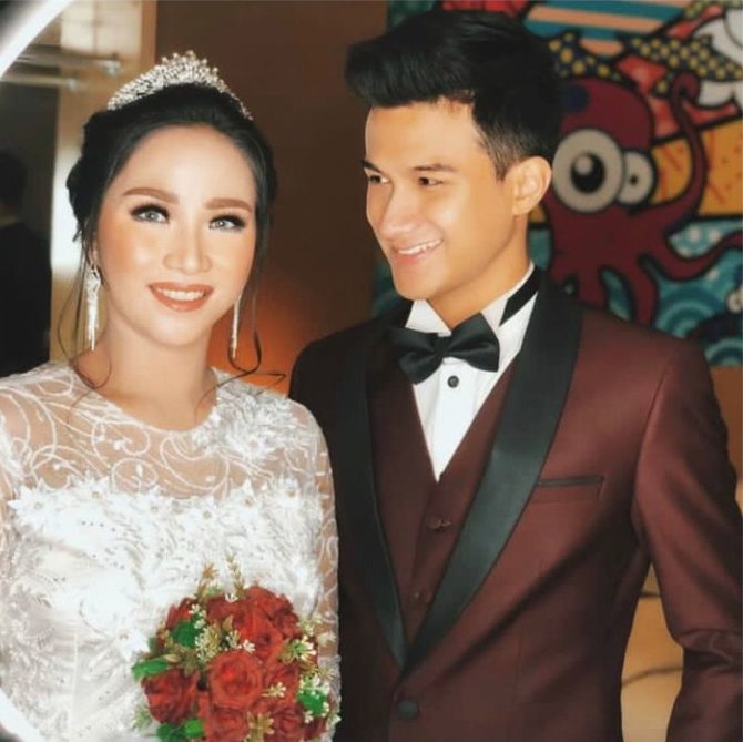 sudah menikah intip potret lavicky nicholas lsquotajwid cintarsquo dan istri