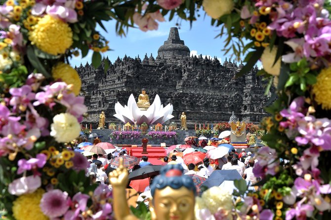 4 Fakta Santuttchicitta Di Candi Borobudur, Wujud Rasa Syukur | Merdeka.com