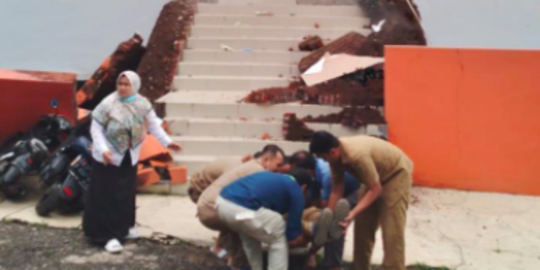 Video dan Foto Gempa Cianjur: Banyak Korban Luka, Bangunan Retak dan Roboh