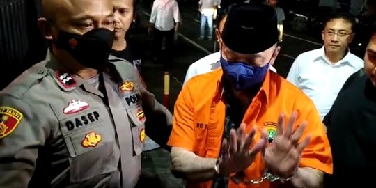 Teddy Minahasa Jalani Pemeriksaan Tambahan Terkait Klaim Barang Bukti Sabu Utuh