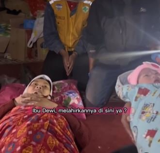 di pengungsian seorang ibu melahirkan ridwan kamil beri nama bayi 039gempita kamil039