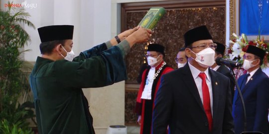 Jokowi Lantik Mardiono Jadi Utusan Khusus Presiden untuk Pengentasan Kemiskinan