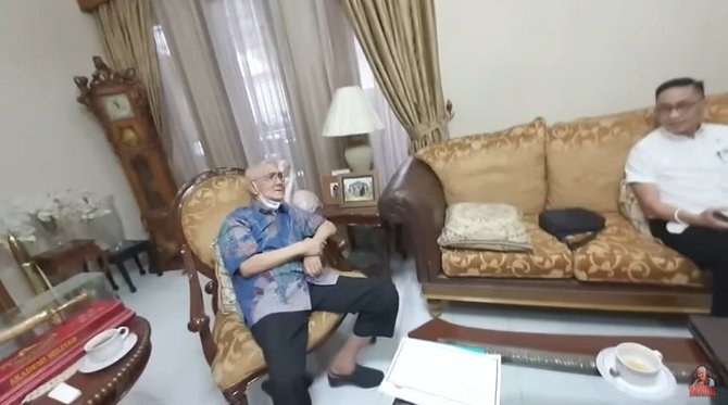 pensiun jenderal eks pangab try sutrisno saat masih letkol tempati rumah bintara