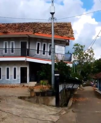 detik detik rumah 2 lantai tiba tiba ambruk warga teriak quotallahu akbarquot