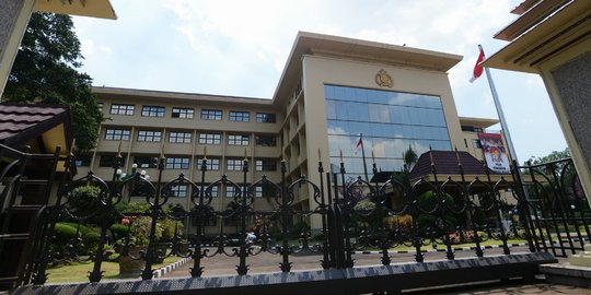 Polri Limpahkan Dugaan Kasus Suap AKBP Bambang Kayun ke KPK, Propam Gelar Sidang Etik