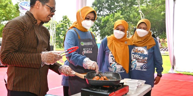 Ketua Forikan Pasuruan Fatma Ajak Konsumsi Ikan untuk Dukung Pertumbuhan Anak