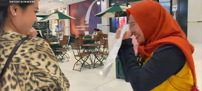 viral rayyanza bertemu fans di qatar ibu ibu sampai nangis