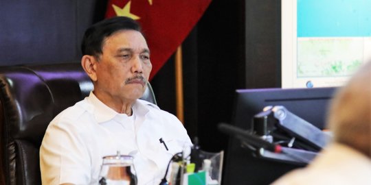 Luhut Usul Bentuk Koperasi Urus Kompensasi Korban Tumpahan Minyak Montara