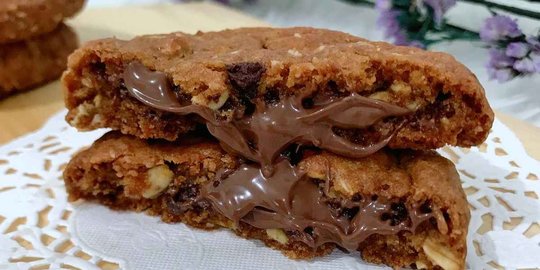 Maksimalkan Nonton Bola di Rumah dengan Manisnya Large Chewy Oats Cookies