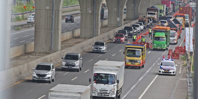 Waspada Macet, Ada Perbaikan Tol Jakarta-Cikampek