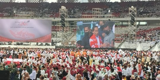 Gibran Hadir di Acara Relawan Jokowi: Ini Silaturahmi, Doakan Saudara Kita di Cianjur