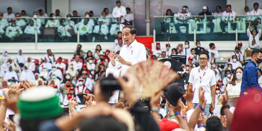 Di Hadapan Relawan Nusantara Bersatu, Jokowi Banggakan Pembangunan Indonesia