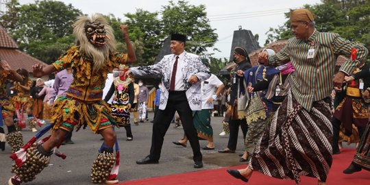 Ganjar Ungkap Alasannya Masuk ke Politik: Demo Ternyata Tidak Mengubah Apapun