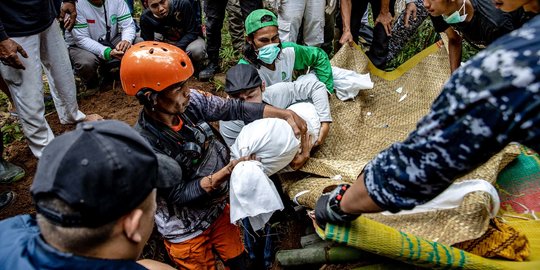 DVI Polri Ungkap Kesulitan Identifikasi Jenazah Korban Gempa Cianjur