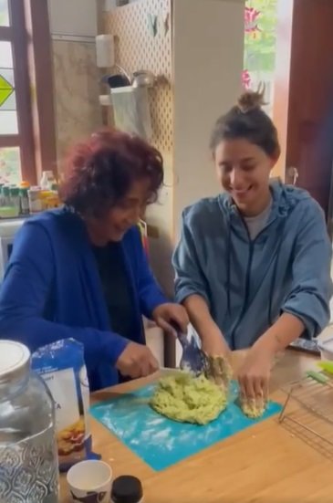 susi pudjiastuti bikin gnocchi sama putrinya istri eks panglima tni nadine mantu idaman