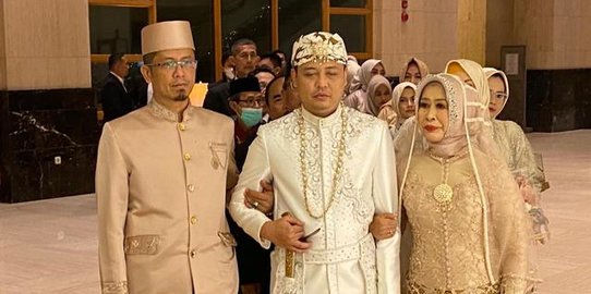 Kiki Amalia Nikah Usai 10 Tahun Menjanda, Ini Fakta Sosok Agung Nugraha Sang Suami