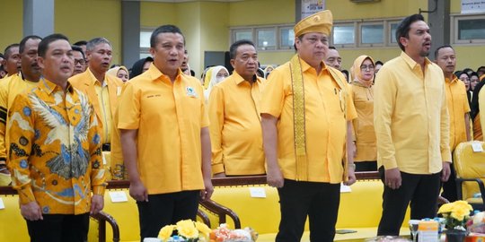 Ketum Golkar Airlangga: Hari Ini Beringin Masuk Gedung Sate