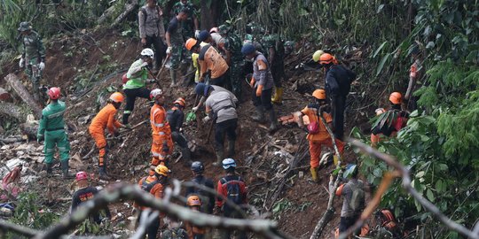 Basarnas Perpanjang Operasi SAR Gempa Cianjur hingga 30 November 2022