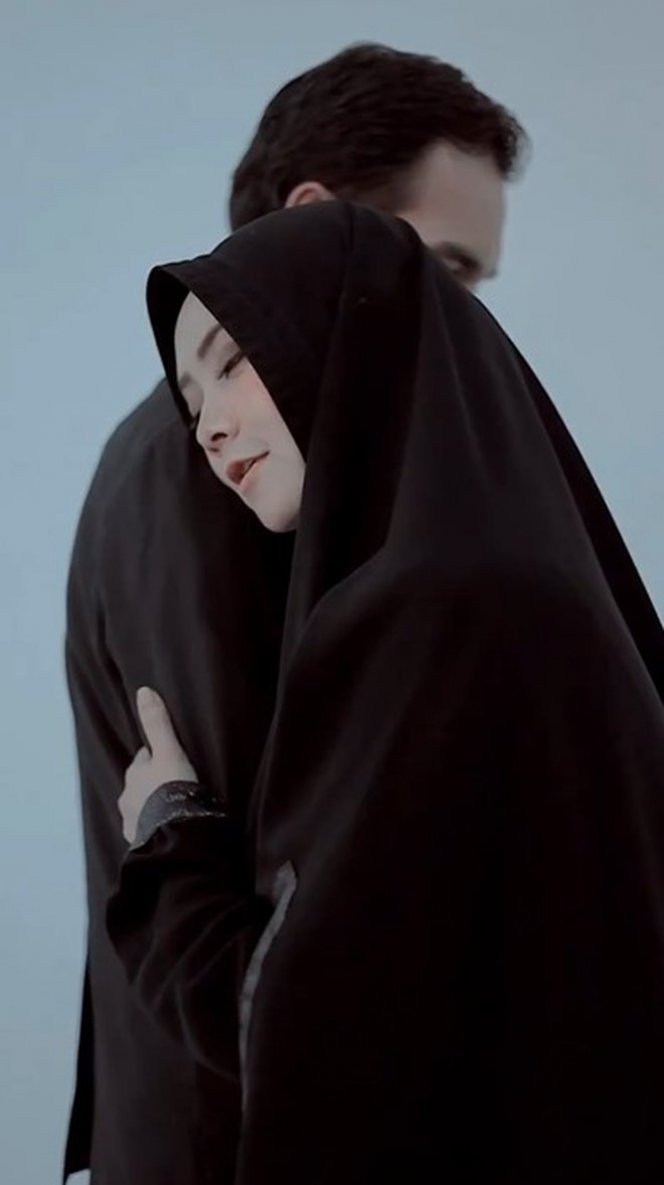 sosok anne kurniasih istri baru teddy syah curi perhatian bukan orang sembarangan