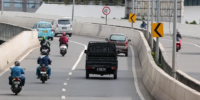 Mulai 1 Desember, Polisi Berlakukan Tilang Berbasis Kamera HP di Kota Padang