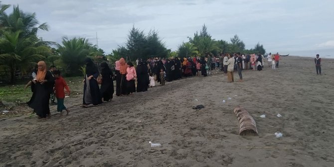 Terdampar di Aceh Utara, 230 Pengungsi Rohingya Ditampung di Bekas Gedung Imigrasi