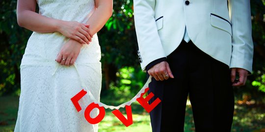 40 Kata-Kata Cinta Menyentuh Hati Banget, Bikin Pasangan Klepek-klepek