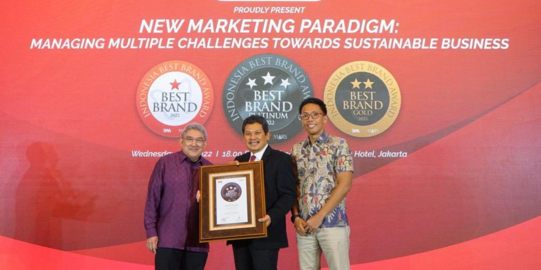 BPJS Kesehatan Raih Penghargaan Indonesia Best Brand Award Tahun 2022