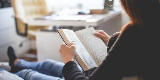 Contoh Kata Sambung dan Penggunaannya dalam Bahasa Indonesia, Perlu Diketahui