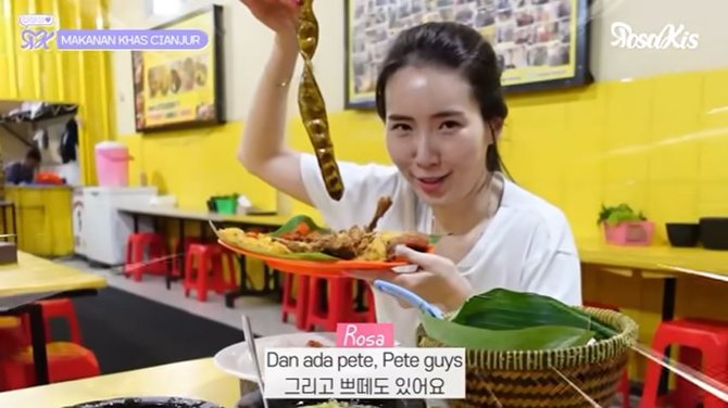 wanita korea cantik makan khas sunda bingung cara makan petai