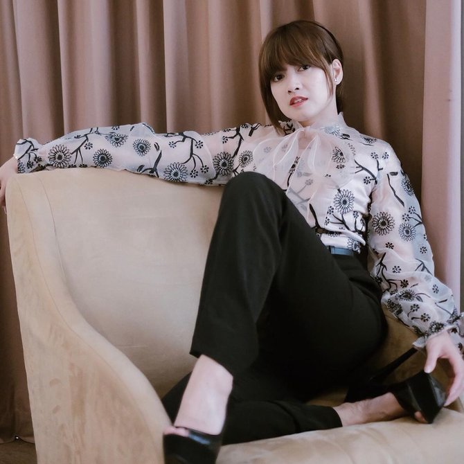 artis indonesia chika jessica