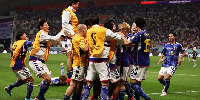 Highlights Jepang vs Spanyol: Epic Comeback Bikin 'Samurai Biru' Lolos 16 Besar